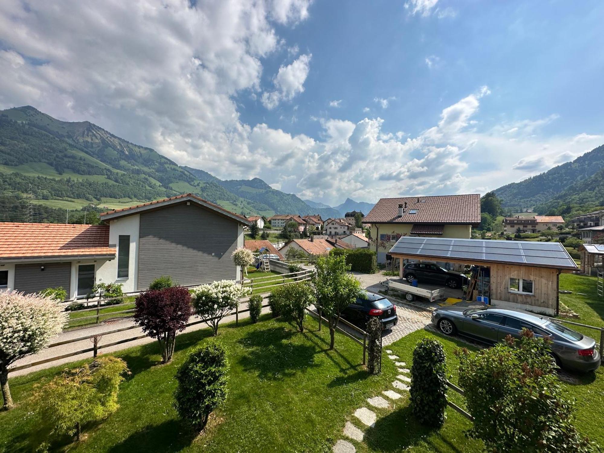 Gruyere Alpes Appartement 3 Chambres Bbq Parking Neirivue Eksteriør bilde